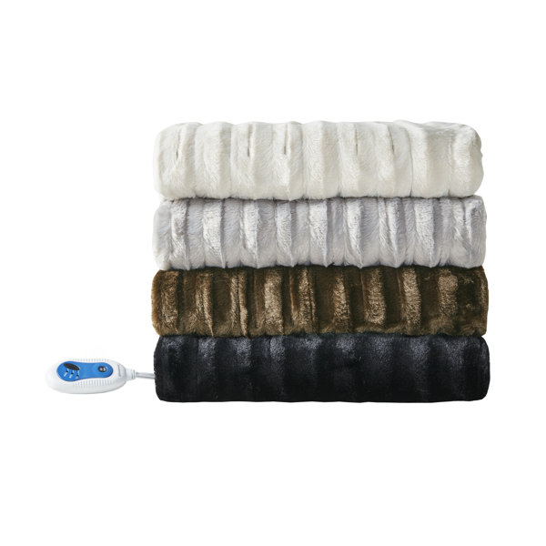 Beautyrest Heated Duke Faux Fur Throw & Reviews Wayfair
